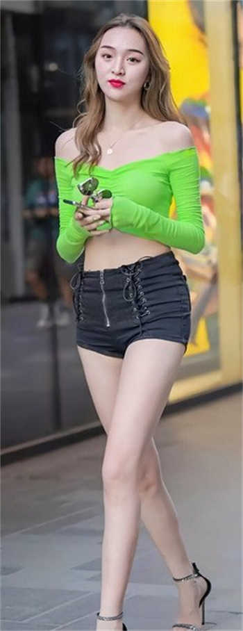 叫出来不然做到你叫舒服吗