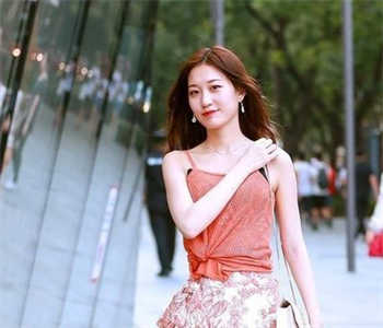 先嫖后娶女老师