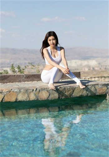 丈夫住院妻子探望如如