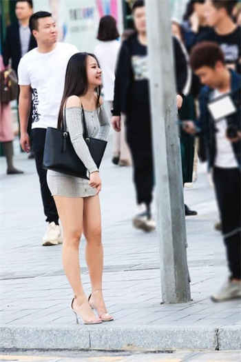 强迫f情by杜冷丁