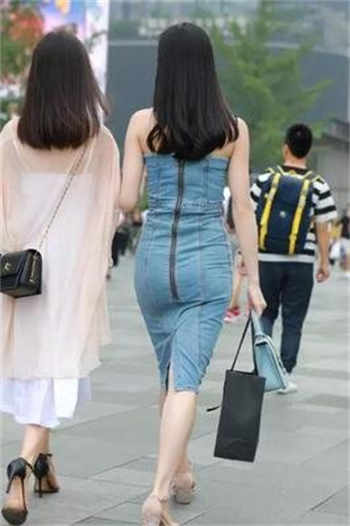 苍月奥特曼被怪兽打败