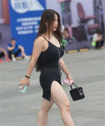 三亚上悠的车牌