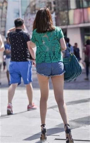 和教练在水里最爱