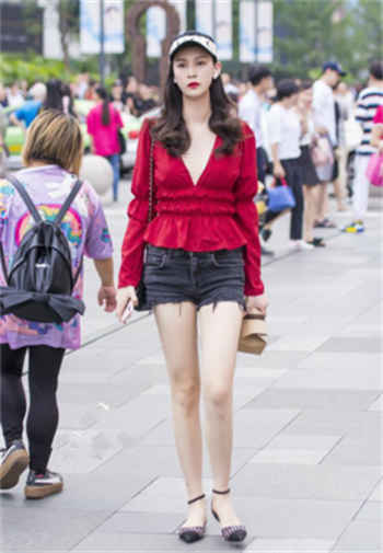 第一次为爱鼓掌什么感觉