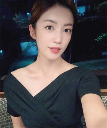 桃花村野事寡妇好风流