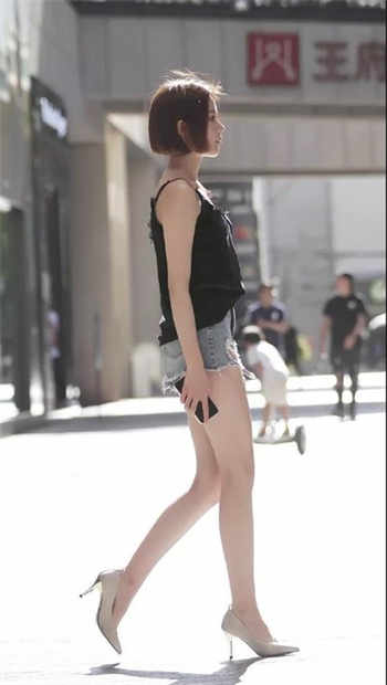 十元酱少女多大了