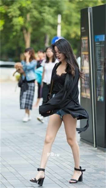 浓心语主持人